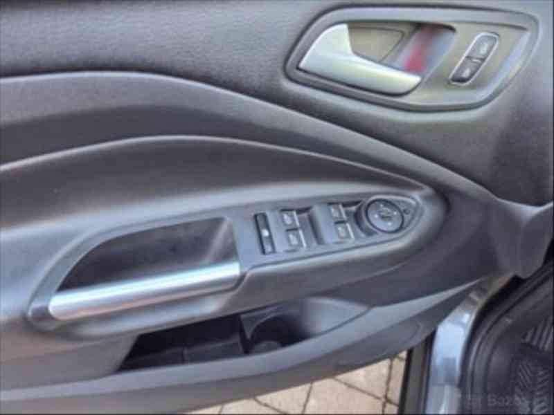Ford Kuga 2,0   TDi, 132 kW, 4x4, automat - foto 7