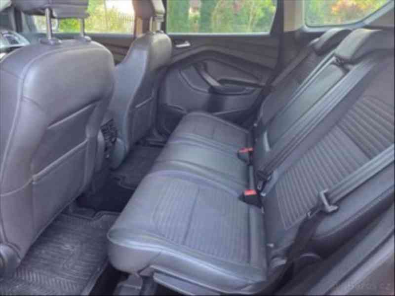 Ford Kuga 2,0   TDi, 132 kW, 4x4, automat - foto 14