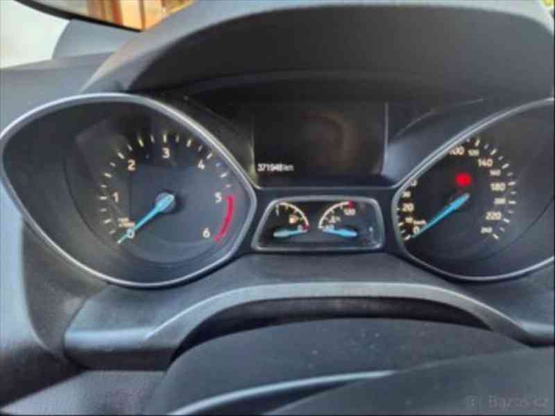 Ford Kuga 2,0   TDi, 132 kW, 4x4, automat - foto 4