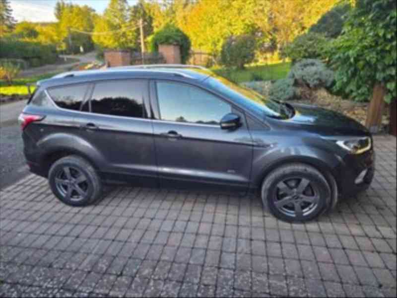 Ford Kuga 2,0   TDi, 132 kW, 4x4, automat - foto 3