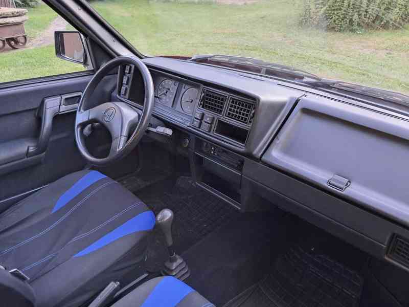 Škoda Favorit 135 LX, 1993 - foto 9