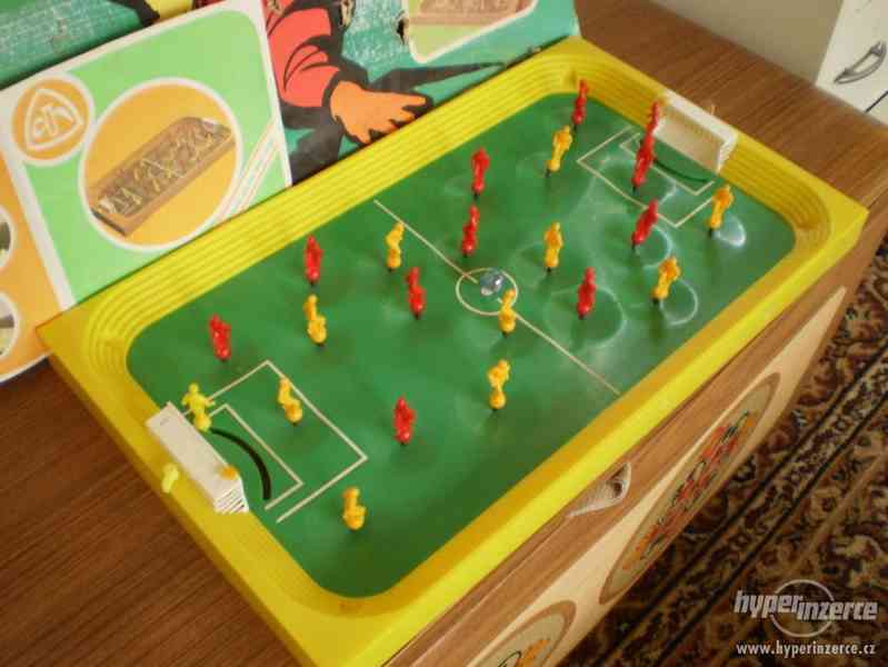 Baby-Foot BRNO Chemoplast – Complet Avec Boîte – 1970 – Très Bon état