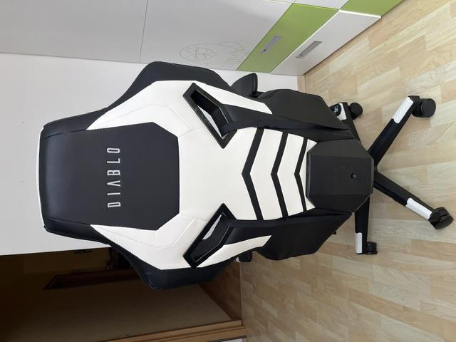 Herní židle Diablo X-Fighter - foto 2