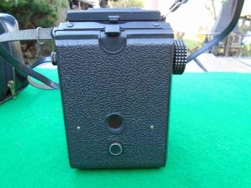 Foto fotoaparát zrcadlovka LOMO Lubitel 166 B pěkný stav - foto 7