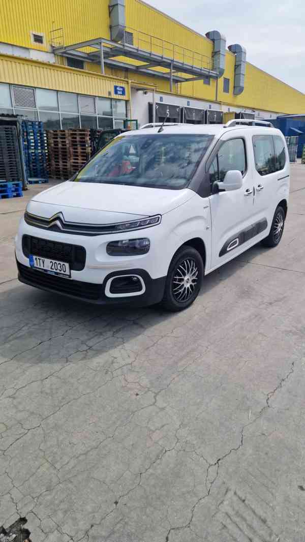 Citroen Berlingo 1,5BlueHDI Multispace ČR  DPH  - foto 9