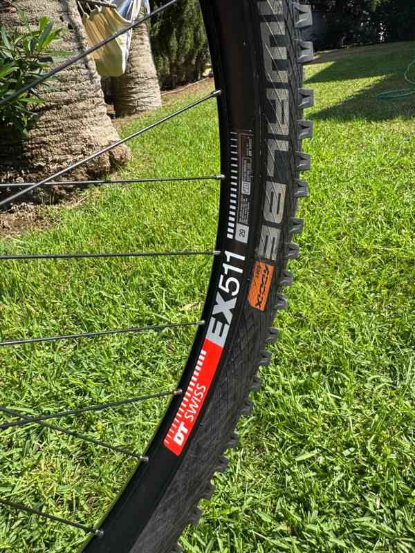 Kolo Santa Cruz V10 L MX / Carbon CC DH / Downhill 2023 - foto 7