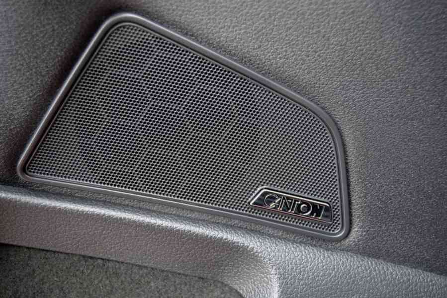 Škoda Superb 2.0 TDI 110kW Style Pro Navi kombi - foto 13
