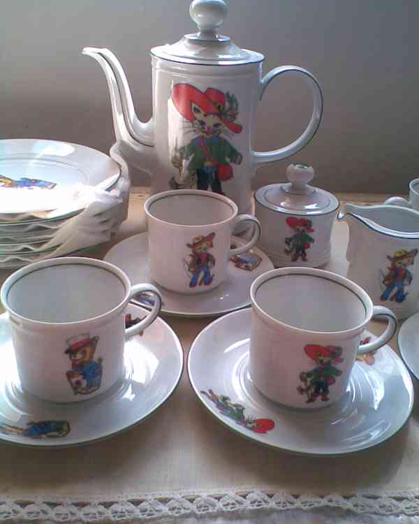 Retro dětský porcelán