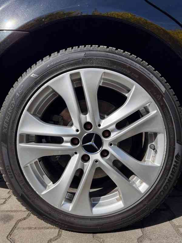 Mercedes-Benz Třídy C 3,5   350 CDi W204 (195 kW) – Faceli - foto 10