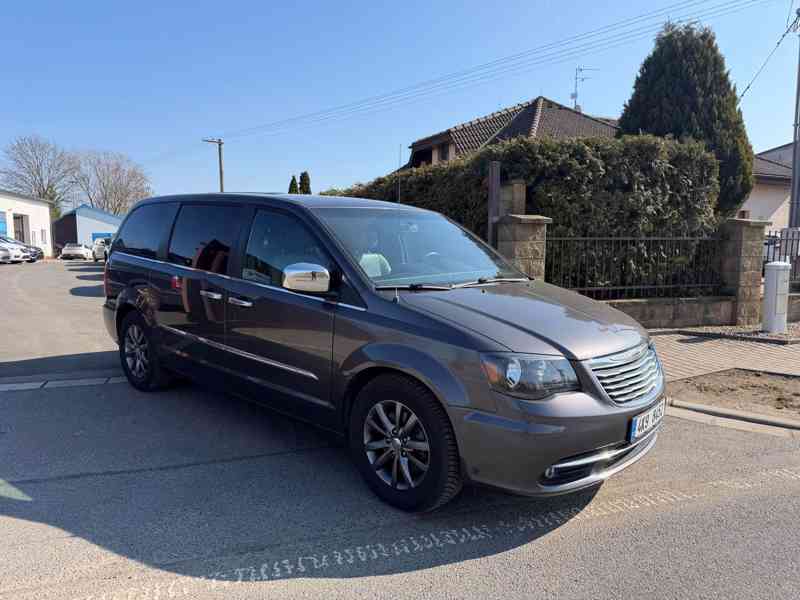 Chrysler Town Country 3,6 Limited S-type LPG TOP 2016 - foto 1