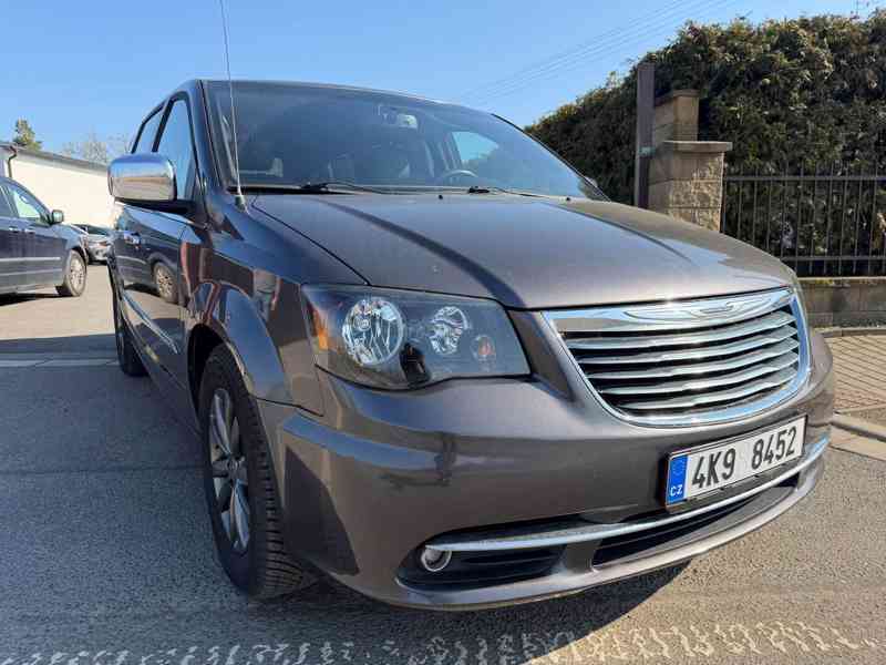 Chrysler Town Country 3,6 Limited S-type LPG TOP 2016 - foto 6