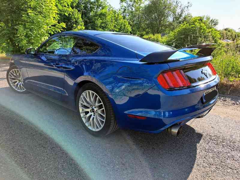 Ford Mustang 3.7 V6 224kw R.2016 - foto 6