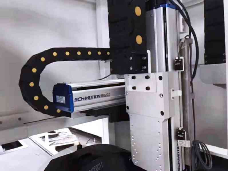 Laserový vláknový CNC řezák pro trubky a profily Weni 6020TL - foto 4