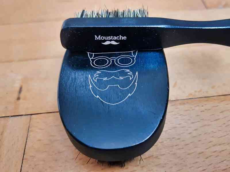 Dárek pro vousáče - set Moustache - foto 5