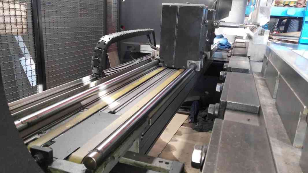 Ohraňovací lis AMADA HFBO 220-30 - foto 6