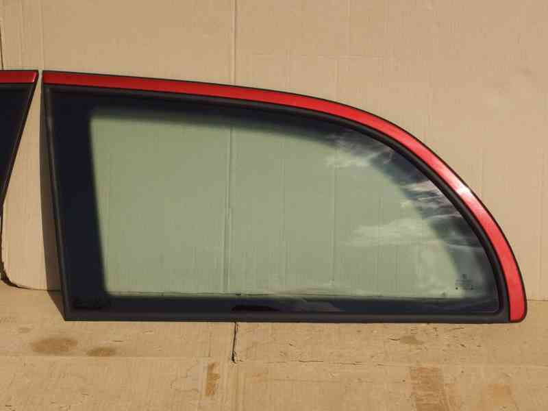 Boční zadní tónovaná okna Škoda Octavia I combi - foto 3