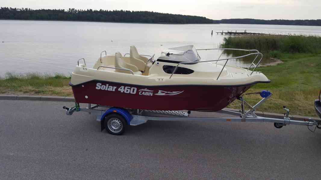 Motorový člun Solar 460 Cabin - foto 8