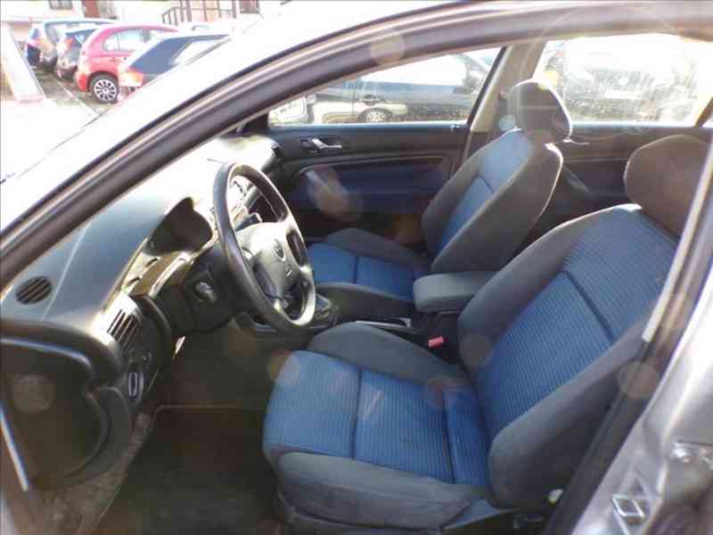 Škoda Superb 1,9 TDI - foto 7