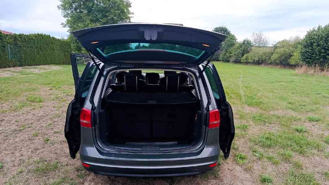 Volkswagen Sharan 2,0   TDI Bluemotion 103 kw - foto 6