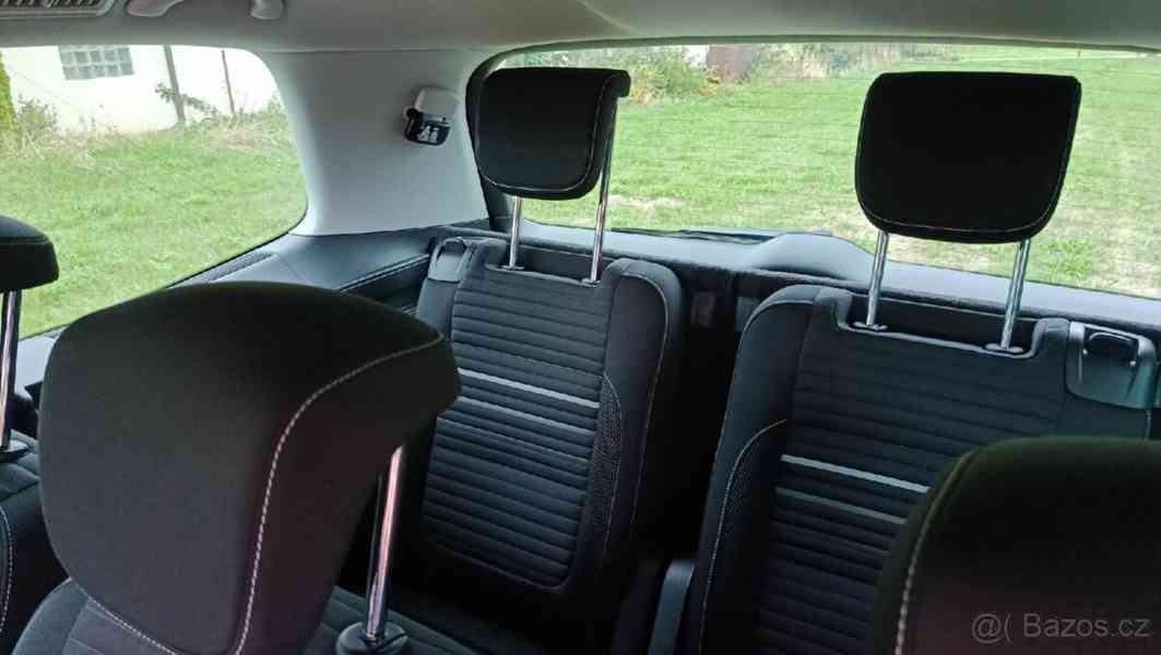 Volkswagen Sharan 2,0   TDI Bluemotion 103 kw - foto 11
