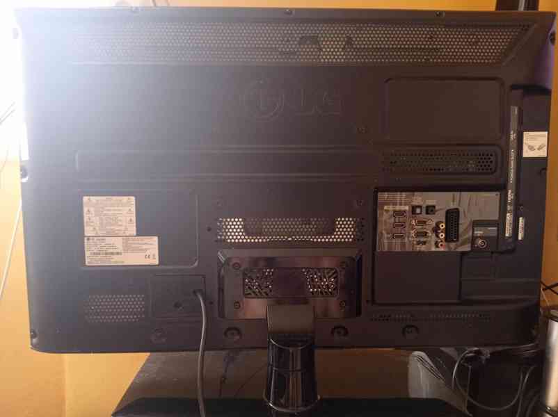 LED TV LG 32LE3300 - foto 10