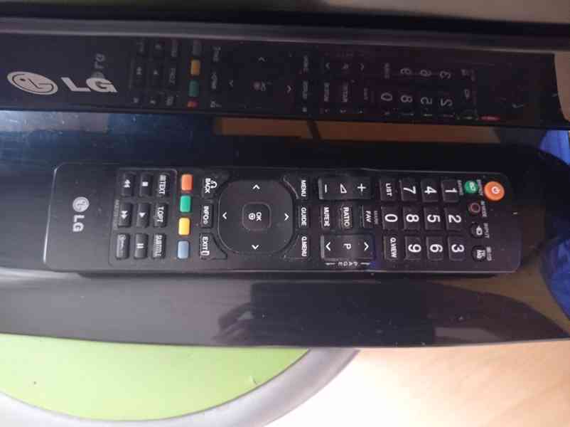 LED TV LG 32LE3300 - foto 2