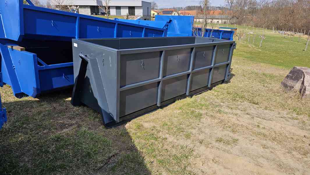 Kontejner ,,chodníkový,, 4 m3 - foto 1