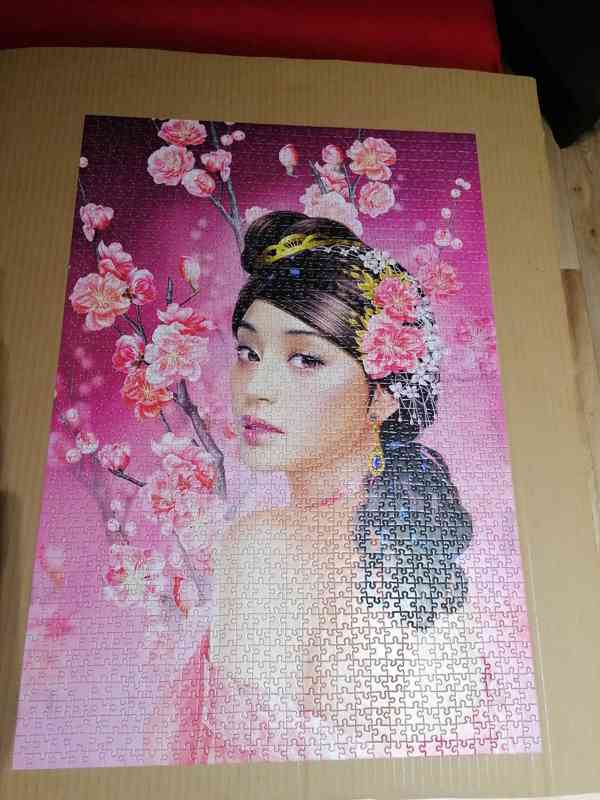 Skládání puzzle na zakázku  - foto 1