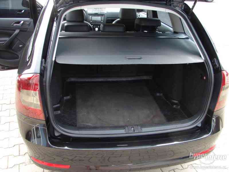 Škoda Octavia 2.0 TDI Combi r.v.2010 (servisní knížka)4X4 - foto 16