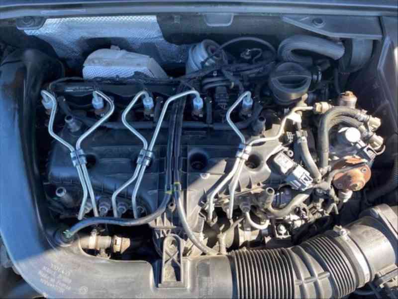 Volvo XC70 D5 158 kW, AWD, automat - foto 5
