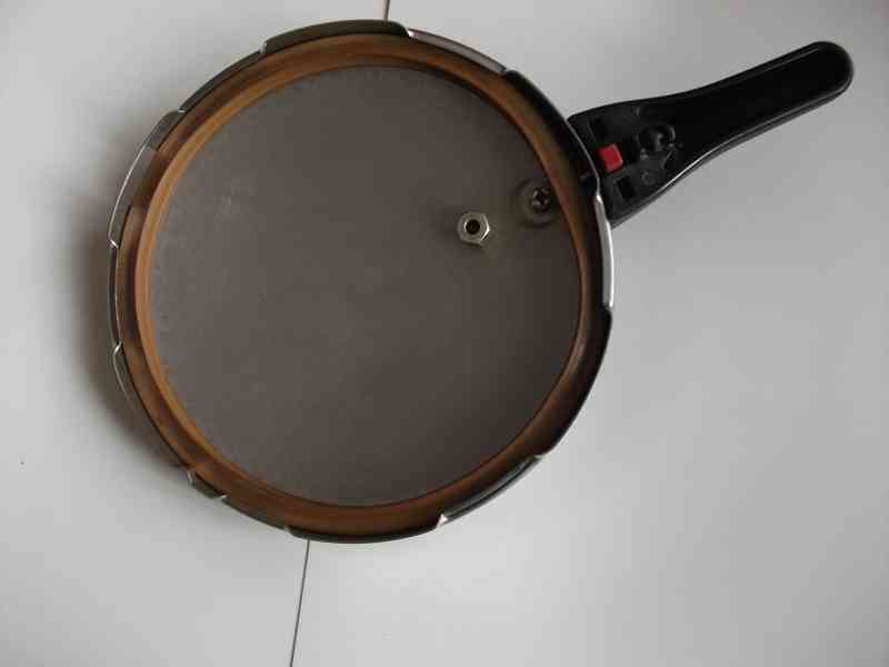 Tlakový hrnec  - "Papiňák" - foto 2