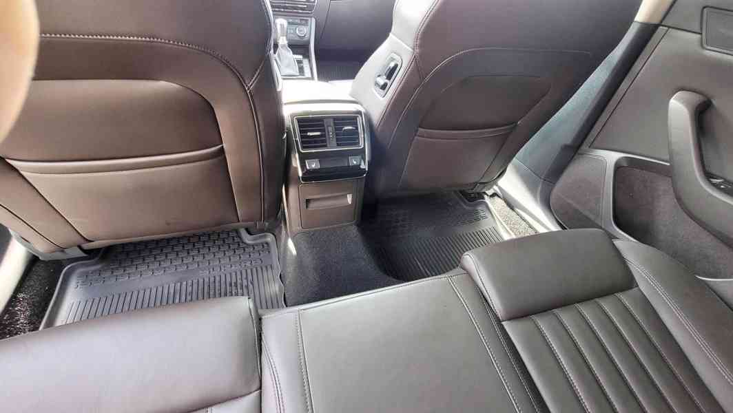 ŠKODA SUPERB III 2.0 TDI 4X4 L+K DSG - foto 14