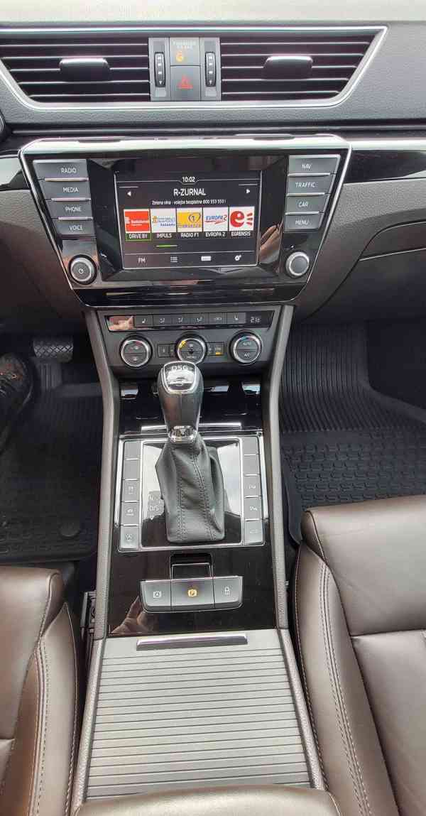 ŠKODA SUPERB III 2.0 TDI 4X4 L+K DSG - foto 16