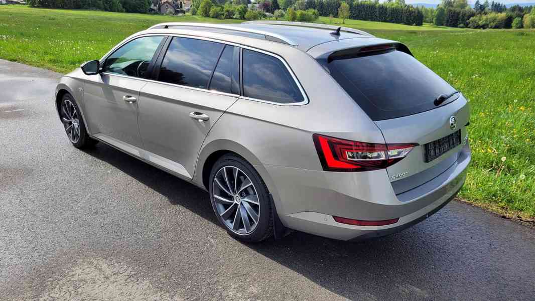 ŠKODA SUPERB III 2.0 TDI 4X4 L+K DSG - foto 5