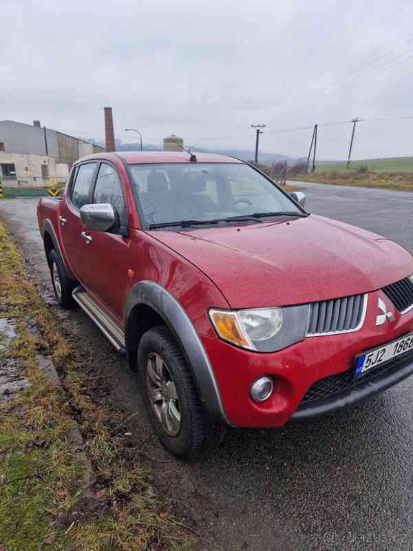 Mitsubishi L200 2,5   r.v. 2009 pick up - foto 9