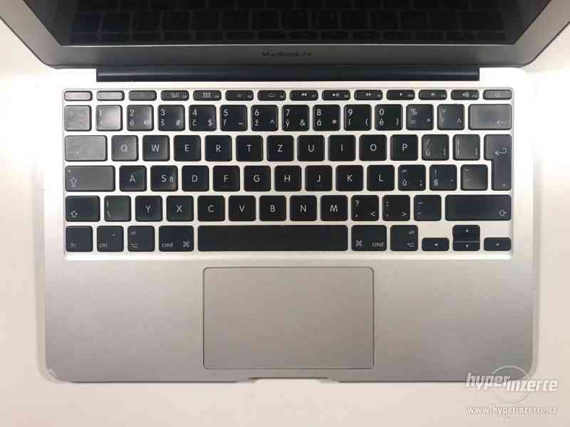 MacBook Air 11" - foto 3
