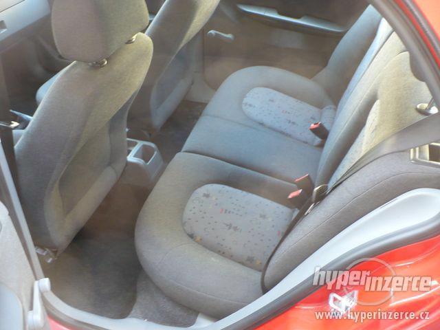 Škoda Fabia 1.2HTP 47kw,model 2004,klima,po servise,slušná - foto 5