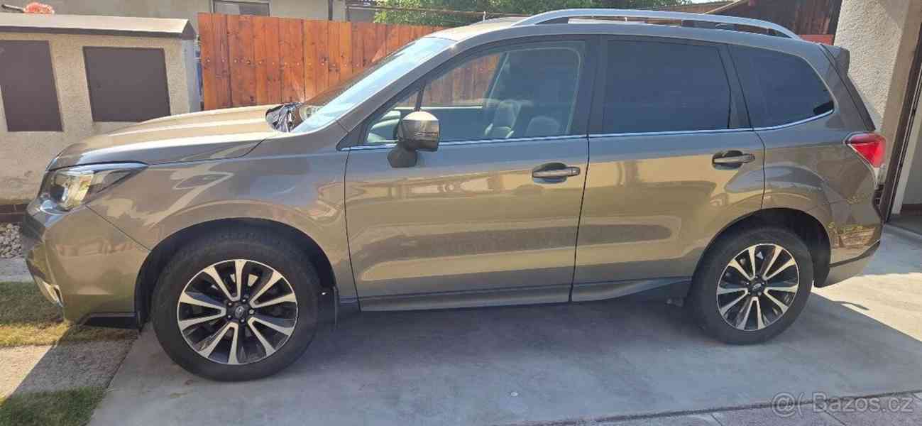 Subaru Forester XT - foto 4