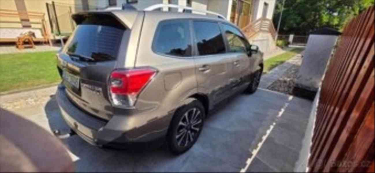 Subaru Forester XT - foto 2