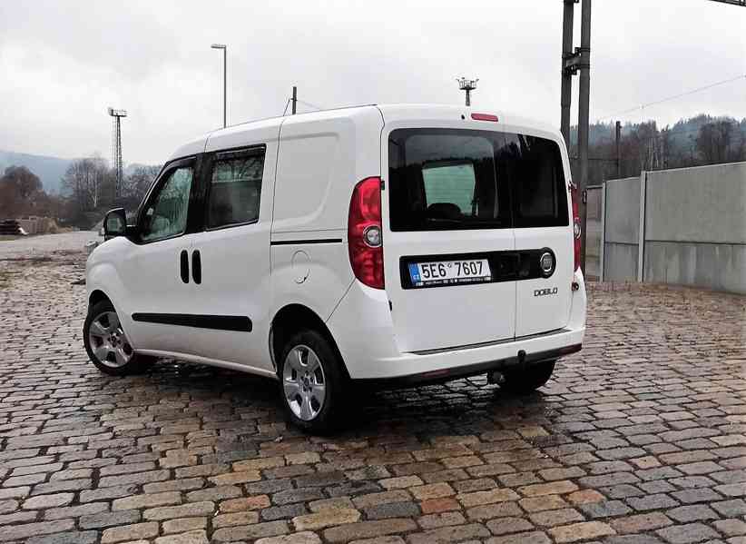 Fiat doblo 1.3 JTD - foto 3