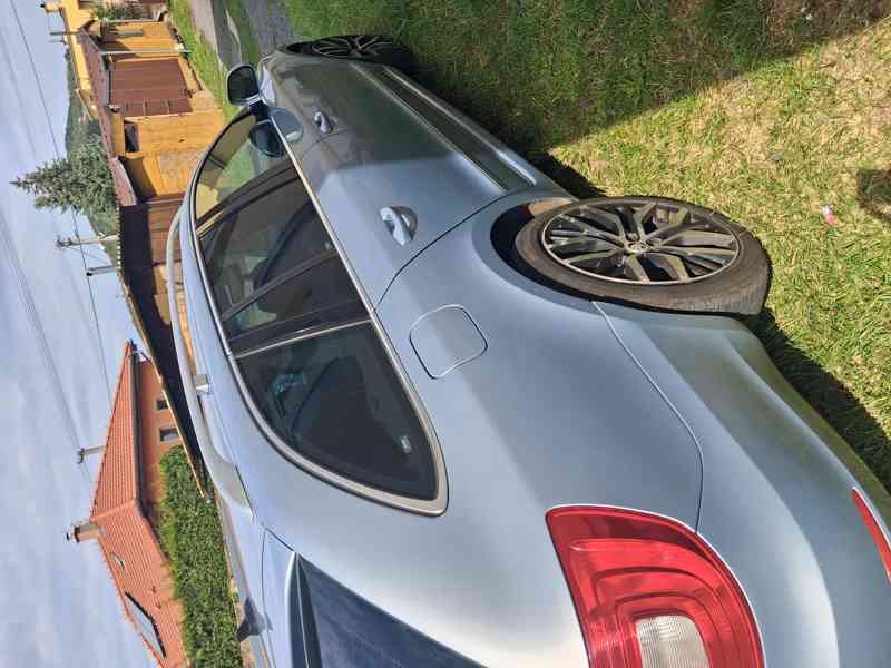 ŠKODA Superb 103kw 2011 DSG - foto 4