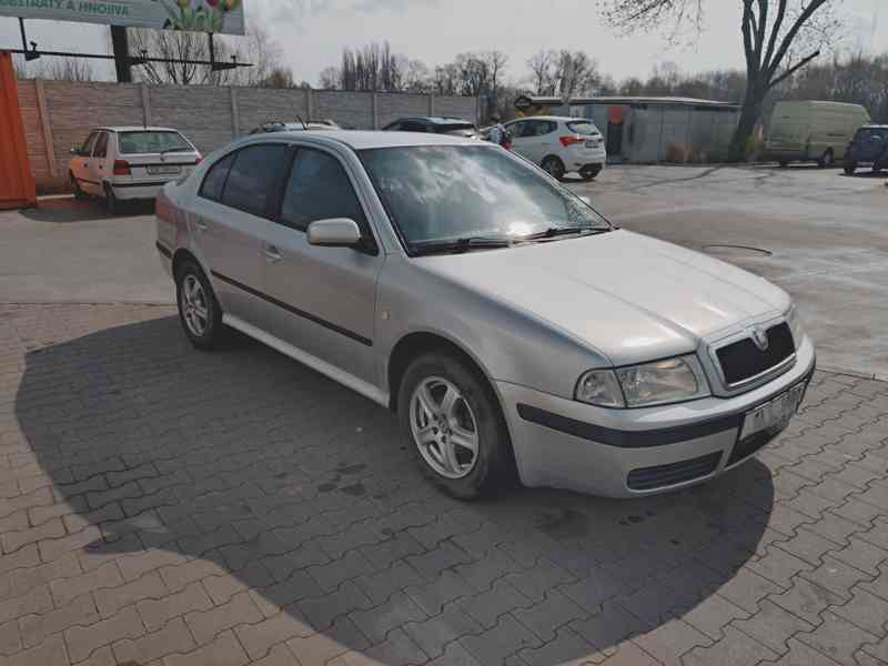 Octavia I 1.6Mpi - foto 3