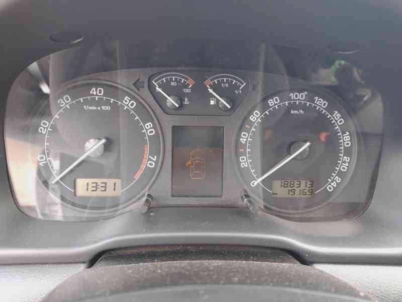 Octavia I 1.6Mpi - foto 11