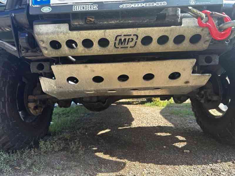 Land Rover Defender - foto 17