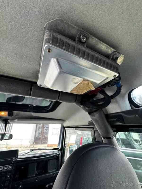 Land Rover Defender - foto 8