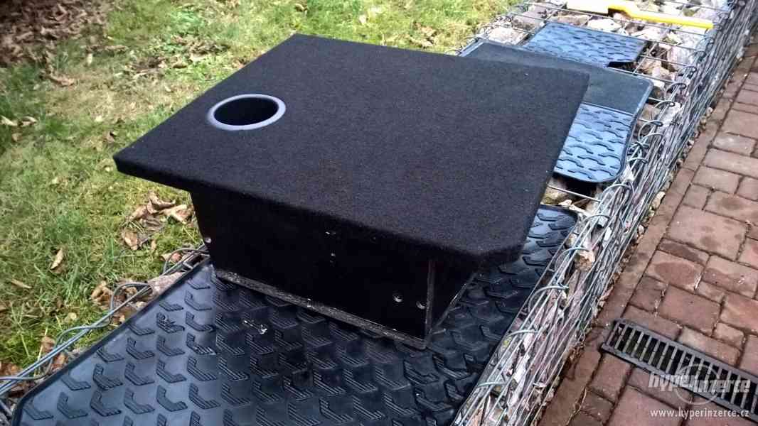 Prodám subwoofer se zesilovačem pro BMW E90, E91, E92 - foto 5