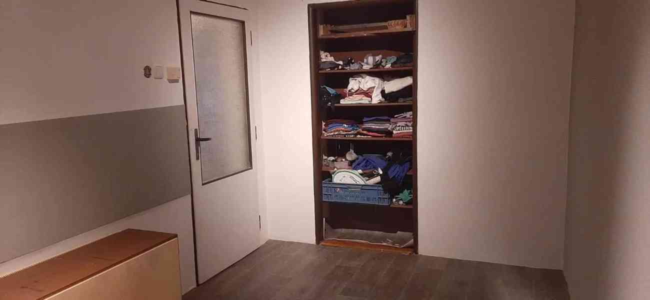  Prodej bytu 3+kk, zahrada, zděný dřevník - garáž, Neveklov - foto 10