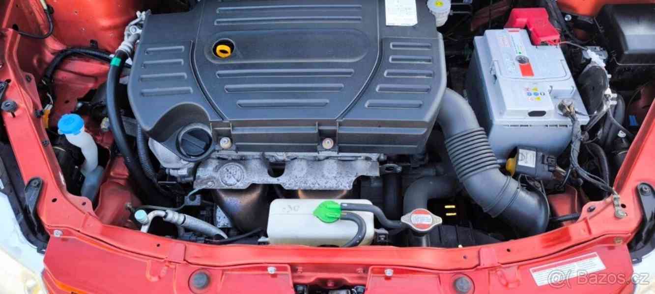 Suzuki SX4 1,6 - foto 12