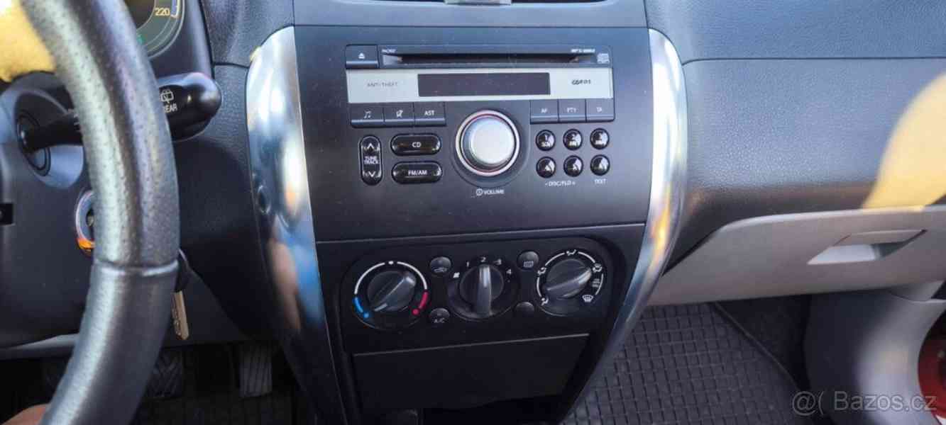 Suzuki SX4 1,6 - foto 10
