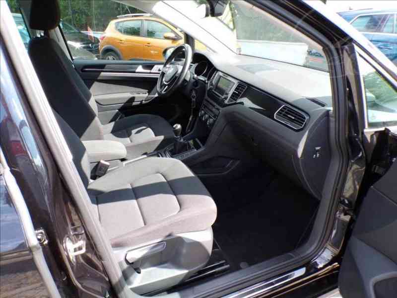 Volkswagen Golf Sportsvan 1,4 TSI XENONY - foto 13